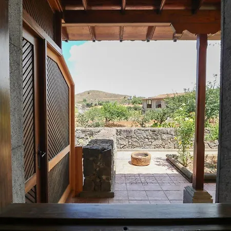 Countryside Views House