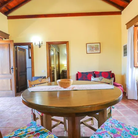 Countryside Views House